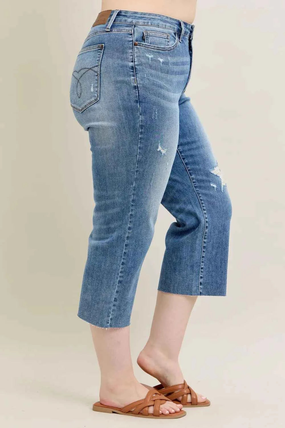 Judy Blue Plus Size High Waist Back Destroy & Raw Cut Hem Crop Wide e3b694e5-a832-4b3a-9aec-3827dded6f1f-Max