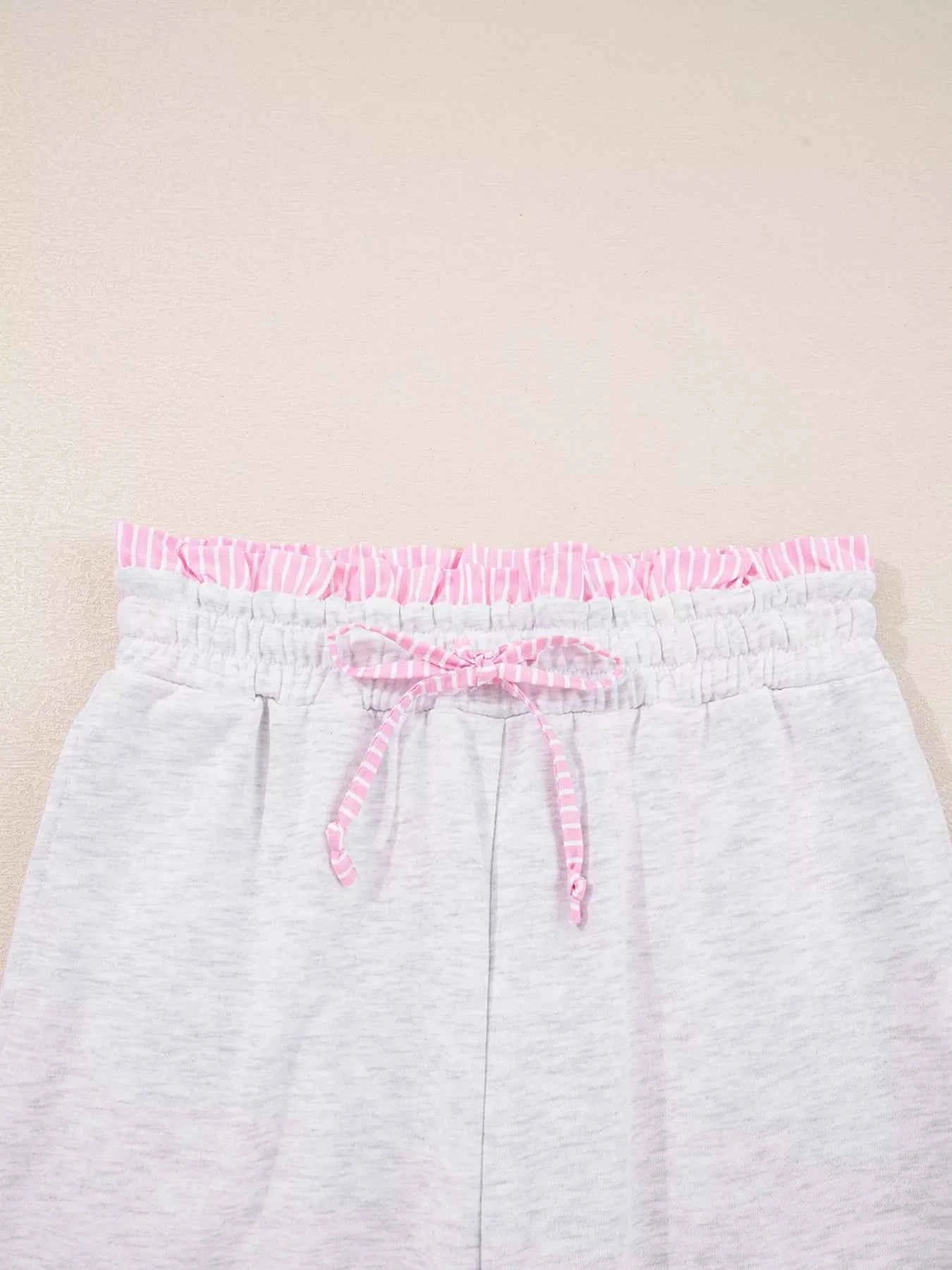Contrasted Trim Frilled Collar Drop Shoulder Top and Drawstring Pant Set e3d19b1115fa429b8dd971712da90d35-Max-Origin