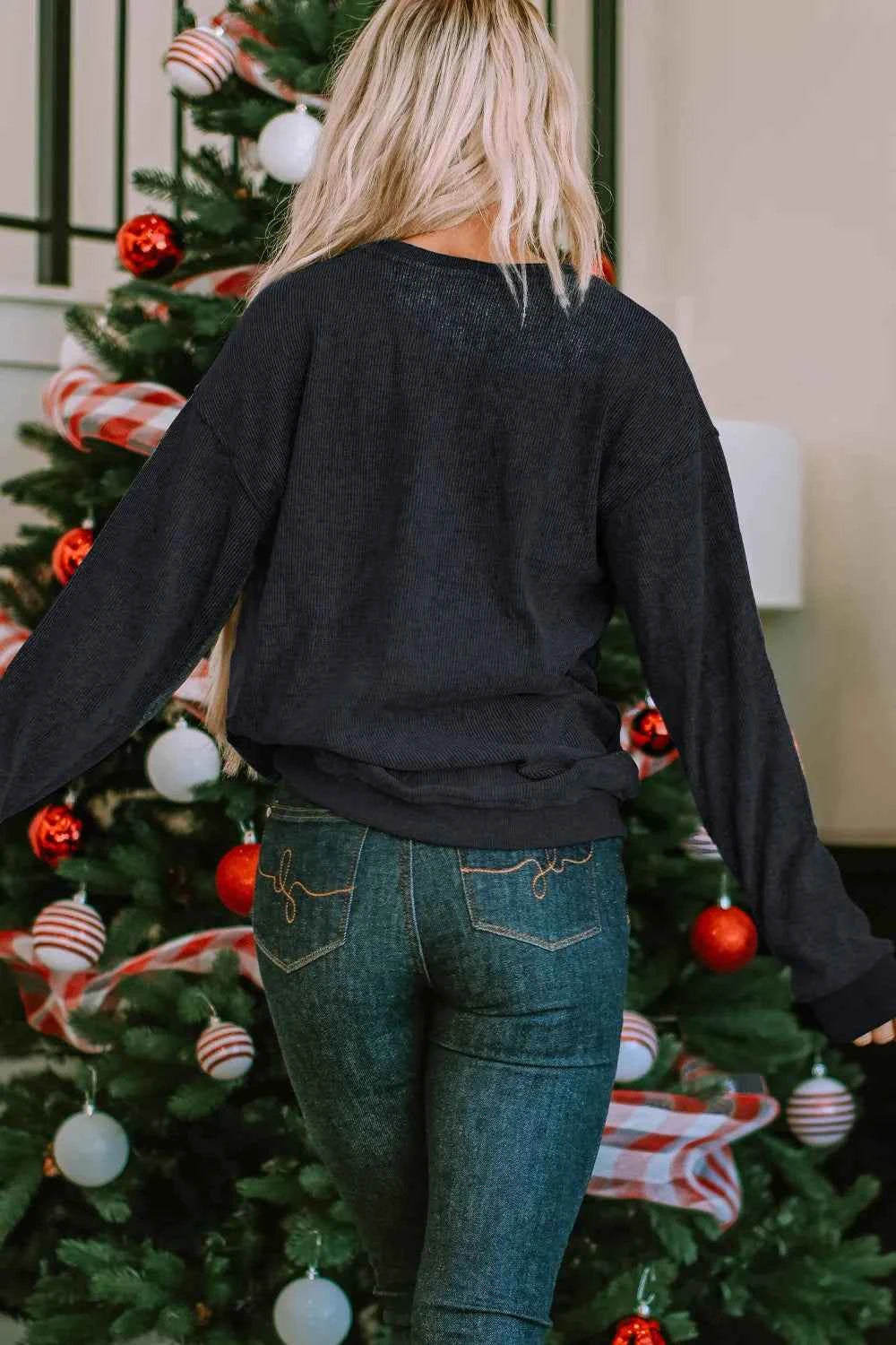 Sequin Patch Pumpkin Round Neck Sweatshirt e3d8e7b5-fdde-4e5a-8e0b-c54798059c90-Max
