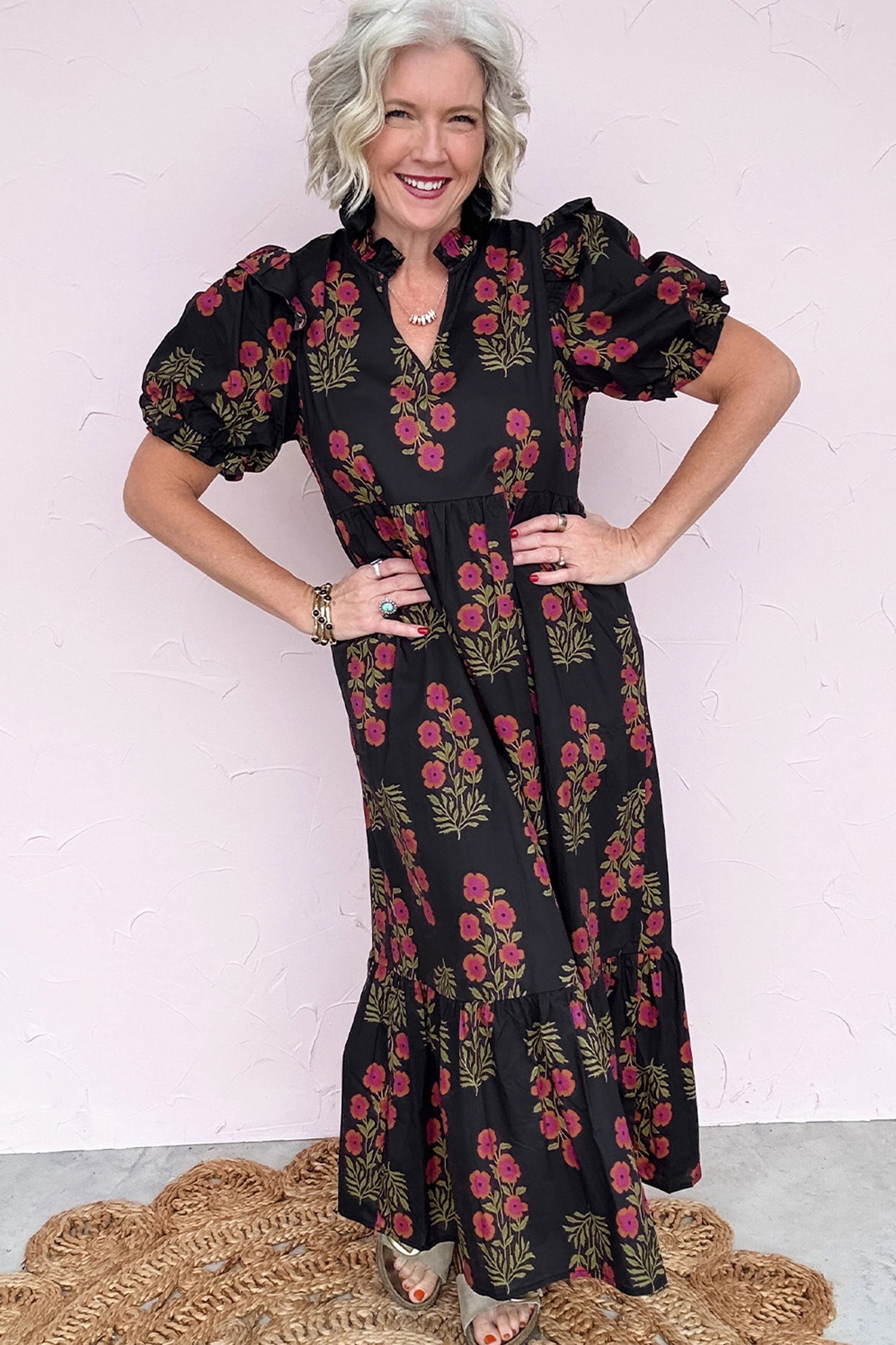 Black Floral Short Bubble Sleeve Tiered Maxi Dress e3e2f2de66691099