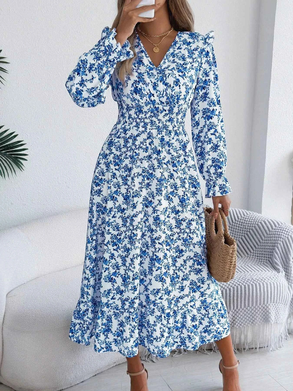 Ruffled Floral V-Neck Flounce Sleeve Dress e42228e7-a665-4531-8775-51b53253dff1-Max-Origin
