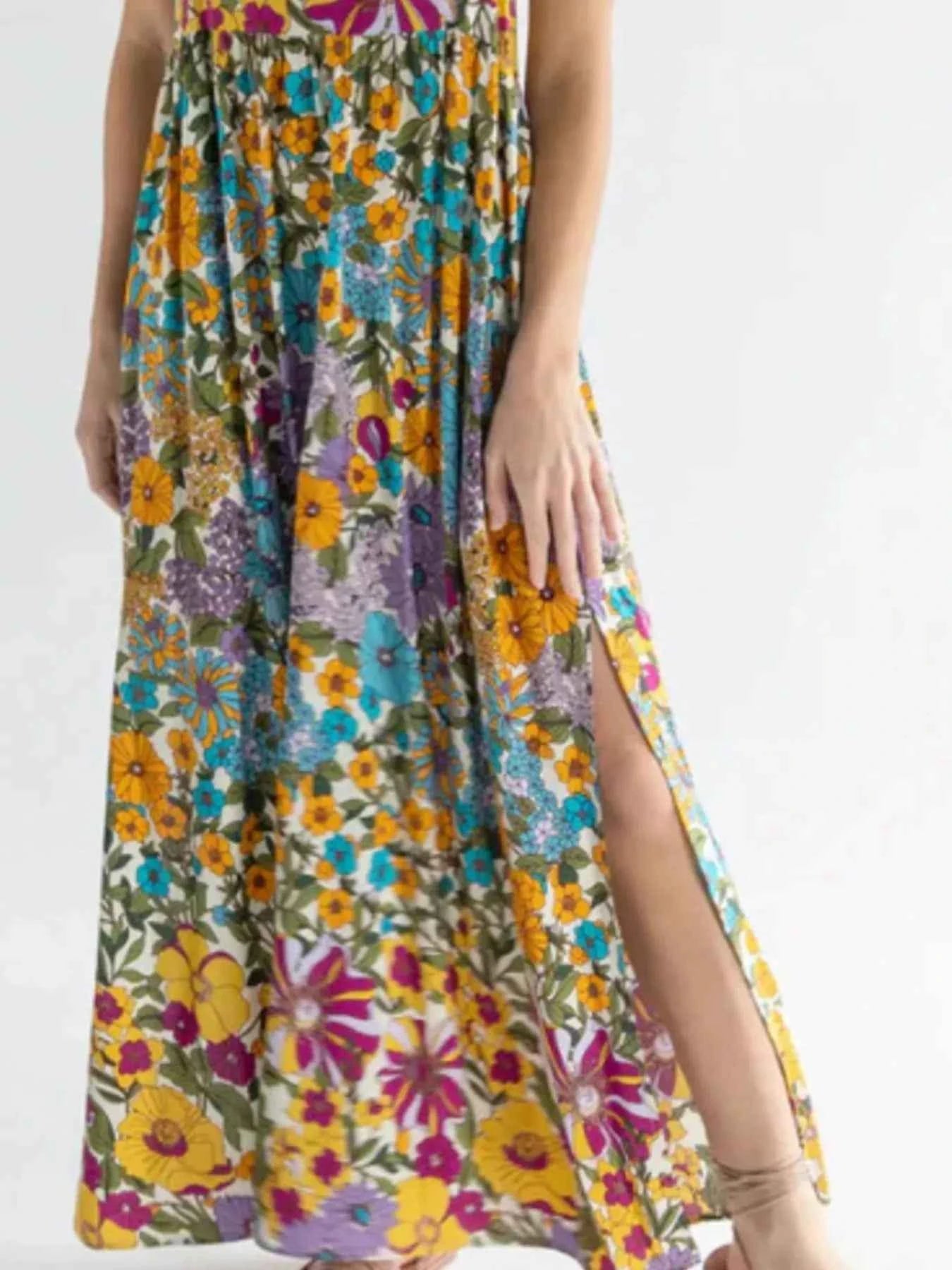 Full Size Square Neck Cami Dress with Side Slit Plus Size e444d189-f3e9-46b8-b483-5f4f9e6a02c7-Max-Origin
