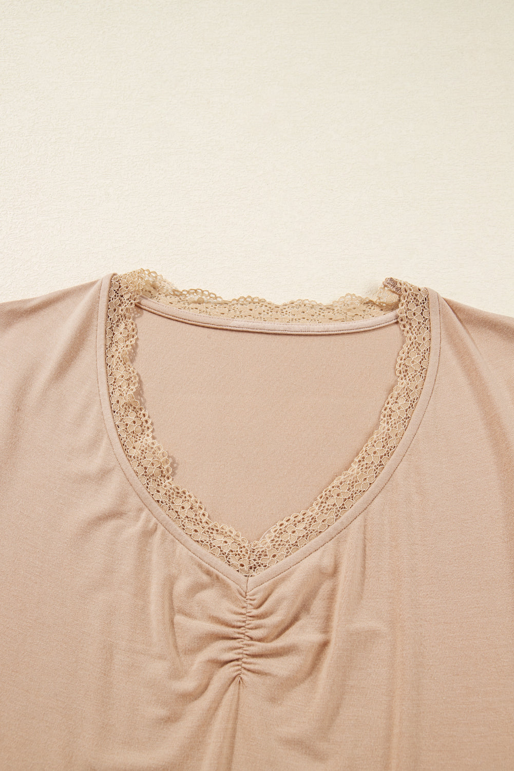Red Dahlia Lace Sweetheart Neckline Long Sleeve Top e45c24eb31d5bc2e