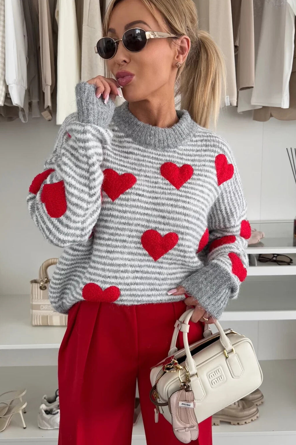 Rose Stripe Contrast Heart Pattern Valentine Knit Sweater e4761603204190c2