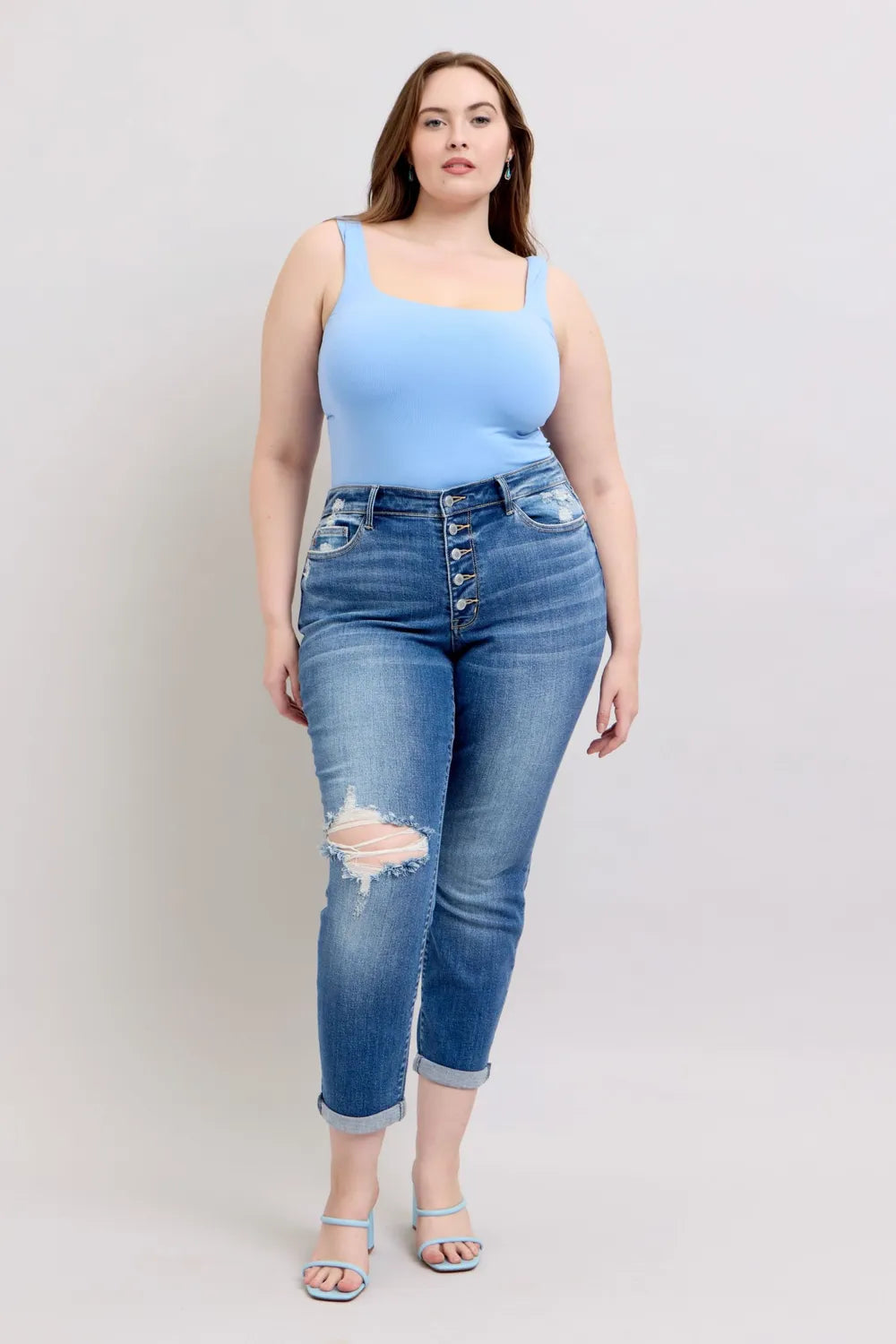 Judy Blue Full Size Button Fly Distressed Jeans with Pockets Plus Size e47c380d-9891-4164-9a4c-f8bbc8cb5c39-Max