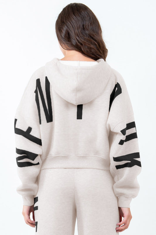 Letter Graphic Long Sleeve Drawstring Cropped Hoodie e4e67a6c-6c82-4a0d-b492-67d05b6cc4da-Max