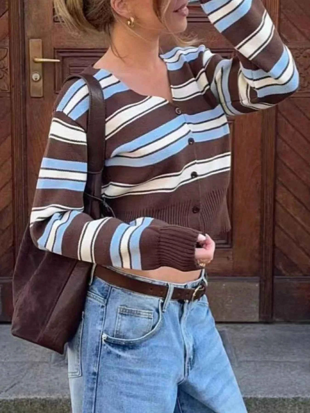 Striped Knit Cropped Cardigan e4ed7761-b5f2-418b-bfb3-e6b7154bee05-Max-Origin