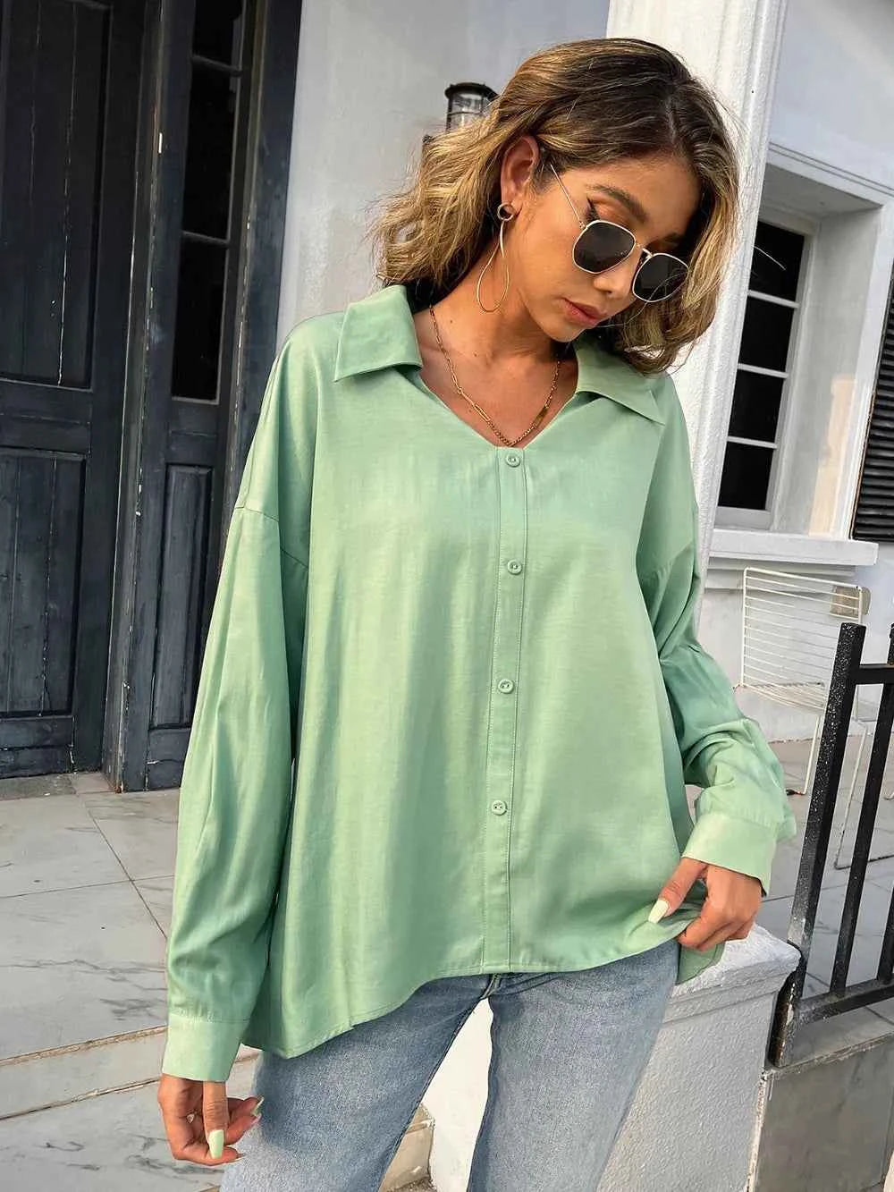 Button Down Collared Neck Long Sleeve Shirt e511a063-5482-4498-abed-ce7c8232504c-Max