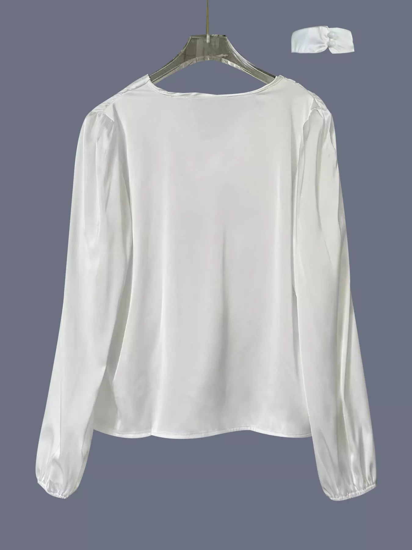 V-Neck Ruched Long Sleeve Blouse e541d7f215af4c45b9a3b41d746bc323-Max-Origin