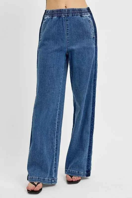 RISEN Full Size Elastic Waist Wide Leg Jeans Plus Size Medium e5436d23-aa9a-4b5d-8eed-c20e840eec88-Max