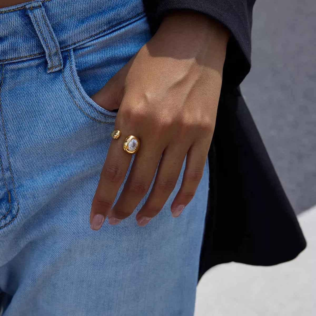 18K Gold-Plated Rhinestone Open Ring e59a15aa-f04d-448a-8d44-fbd0a7d70893-Max-Origin