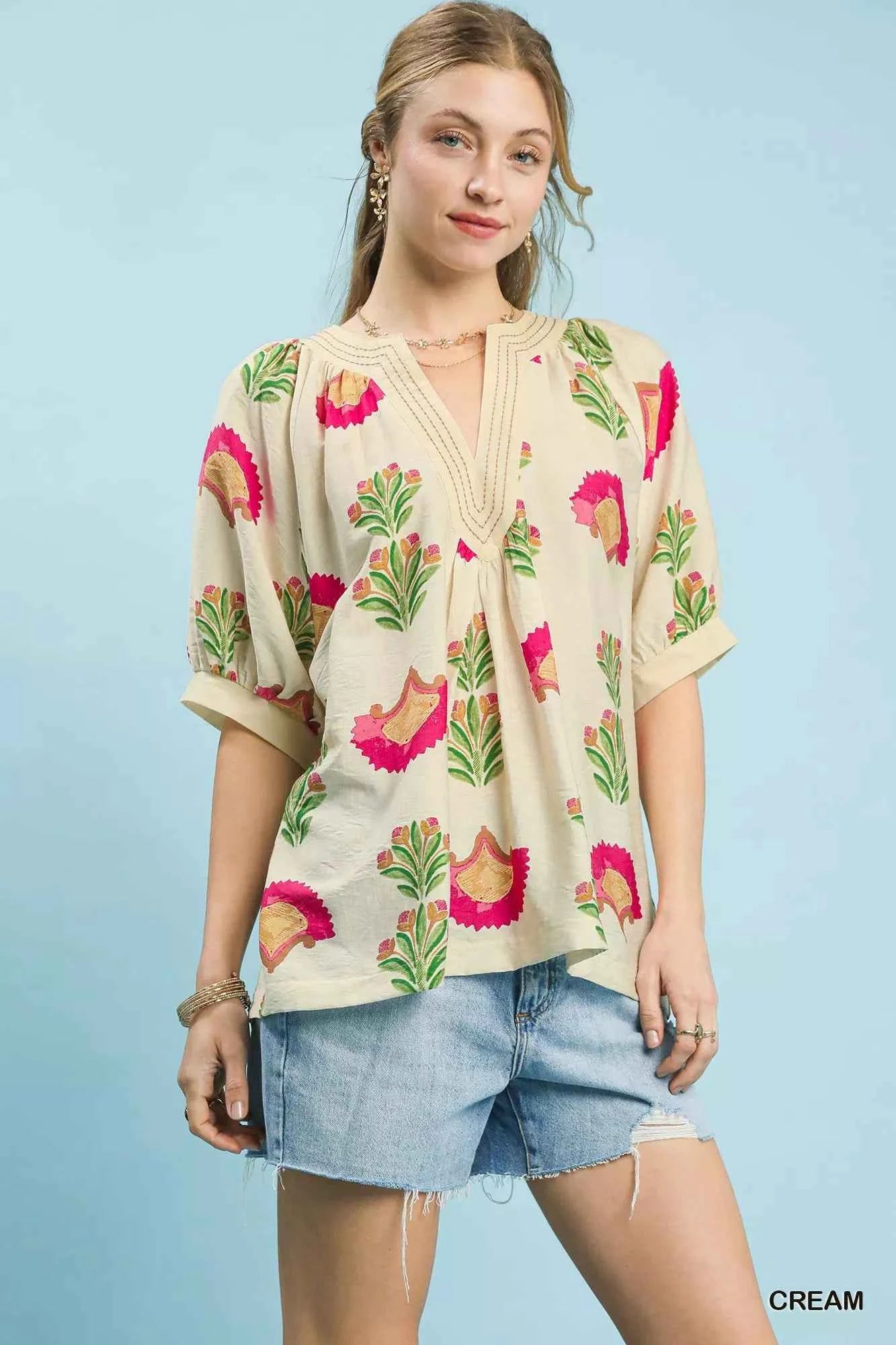 Umgee Abstract Print Blouse with Ruched Detail CREAM e5bbe483-da71-4db9-a66b-63b3755b28bf-Max-Origin