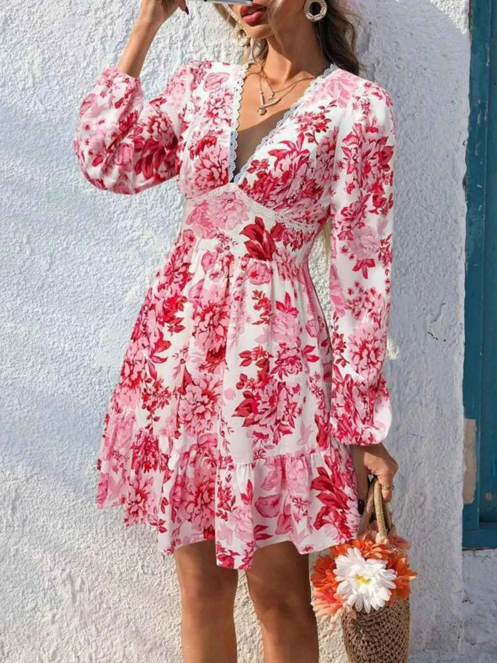 Full Size Floral V-Neck Long Sleeve Dress Plus Size e5ce33df-425a-4ae6-8161-47bfed891774-Max-Origin