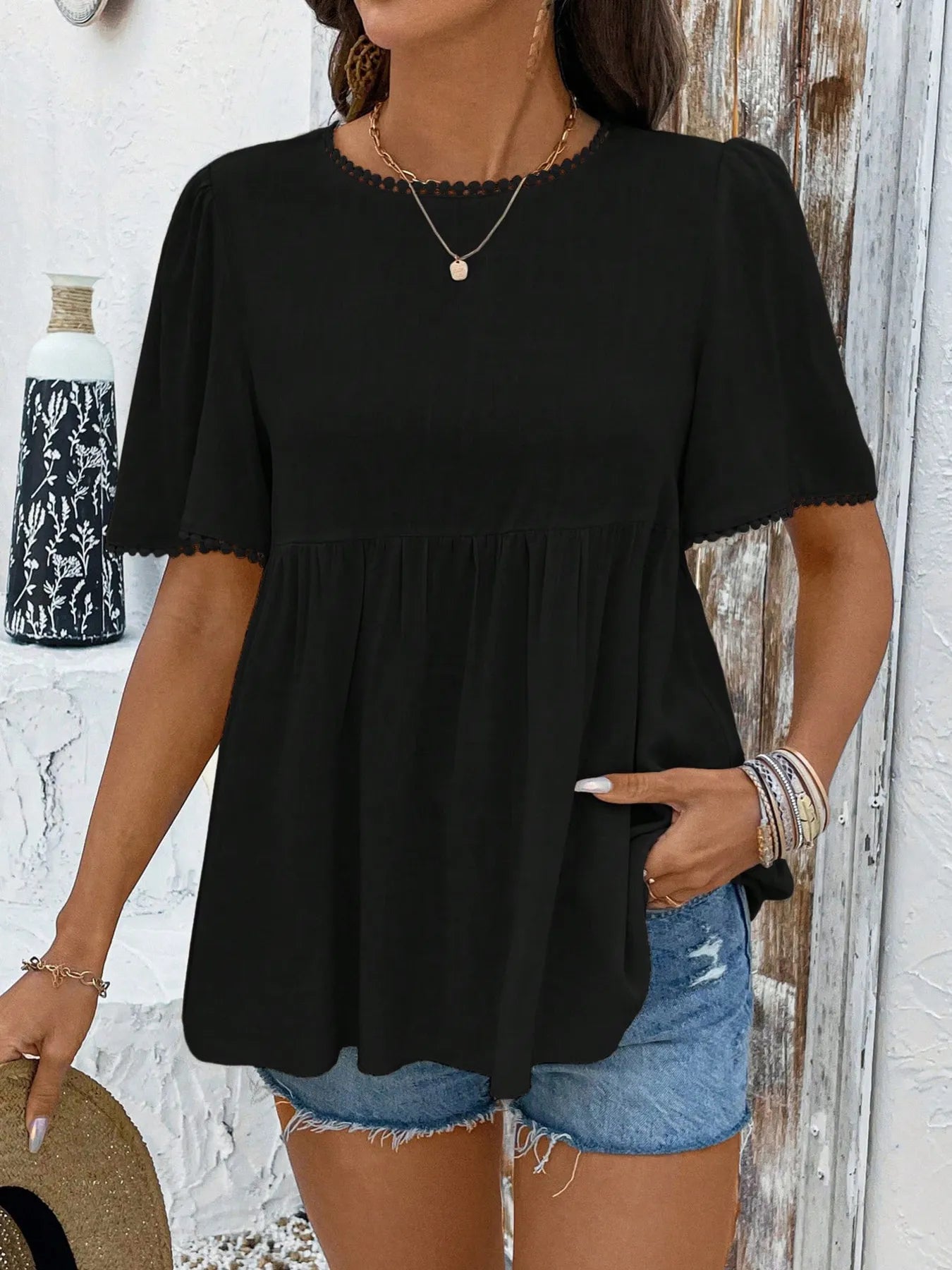 Round Neck Short Sleeve Blouse Black e62acdb1b9c84566a67f92683e68a45a-Max-Origin
