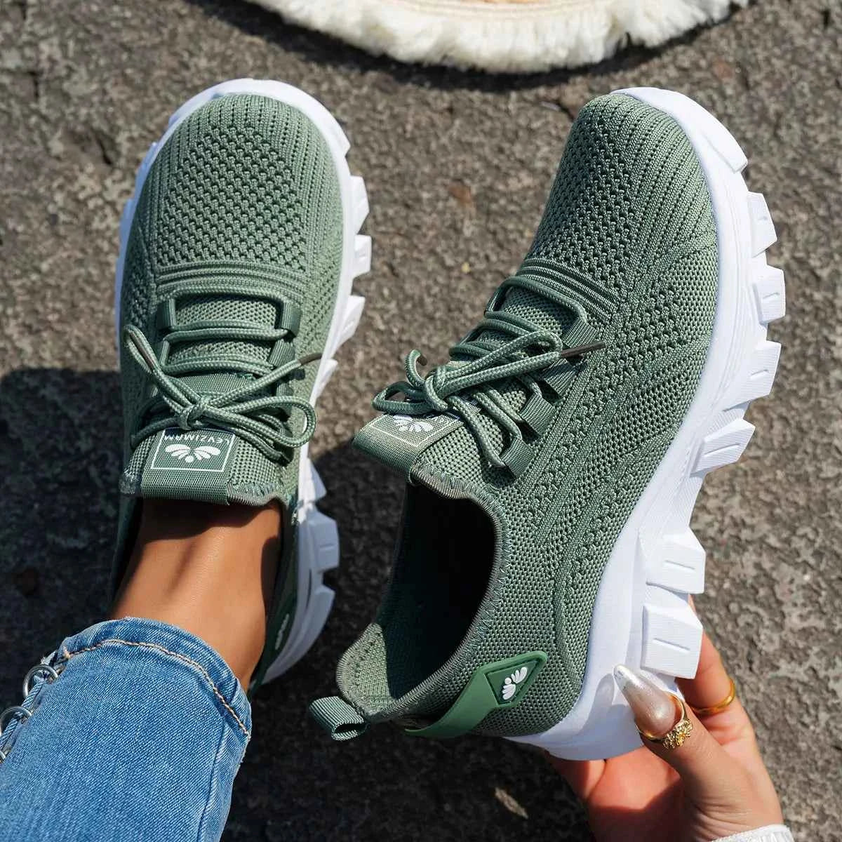 Mesh Lace Up Platform Athletic Green e66e66ca5bf646f1855d4ce3a4cfd16b-Max-Origin