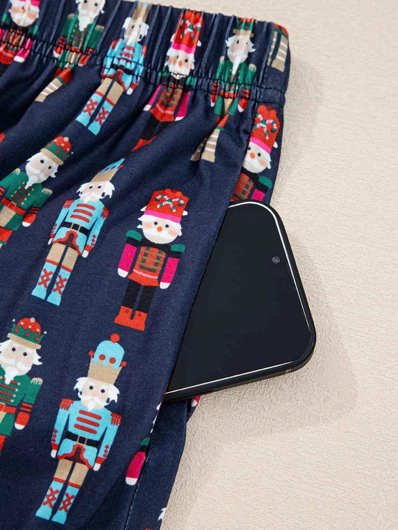 Mama Claus Plaid Letter Tee and Nutcracker Shorts 2pcs Lounge Set e6c79dbce0d242cdbd30016f7099041b-Max-Origin