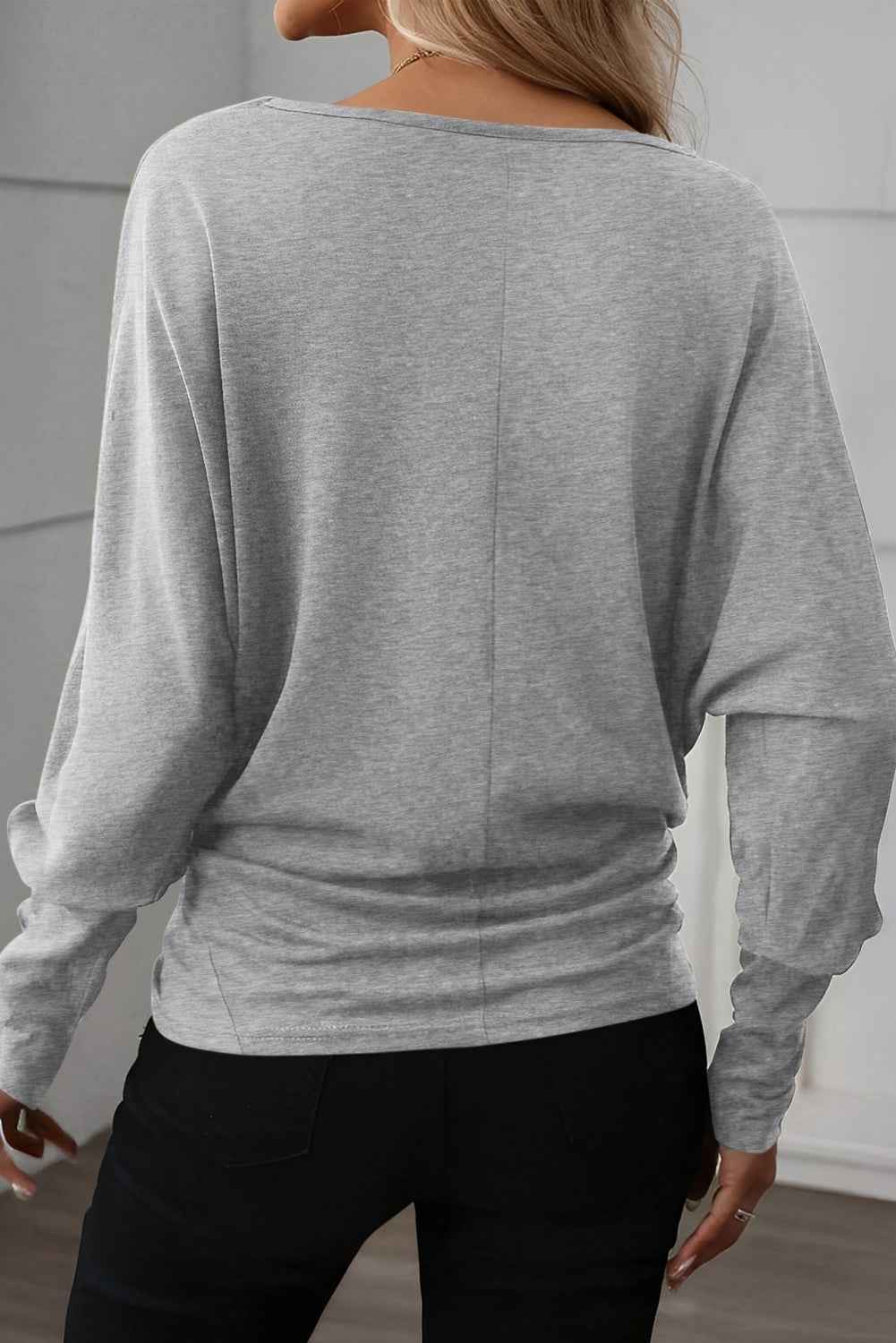 Light Grey Solid Color Round Neck Dolman Sleeve Top e6d8da7836278da9