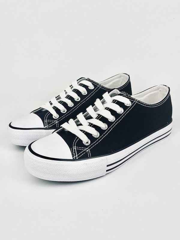 Lace up Classic Sneaker Black e743a809-4b39-4e1b-8a60-ac3550346eb9