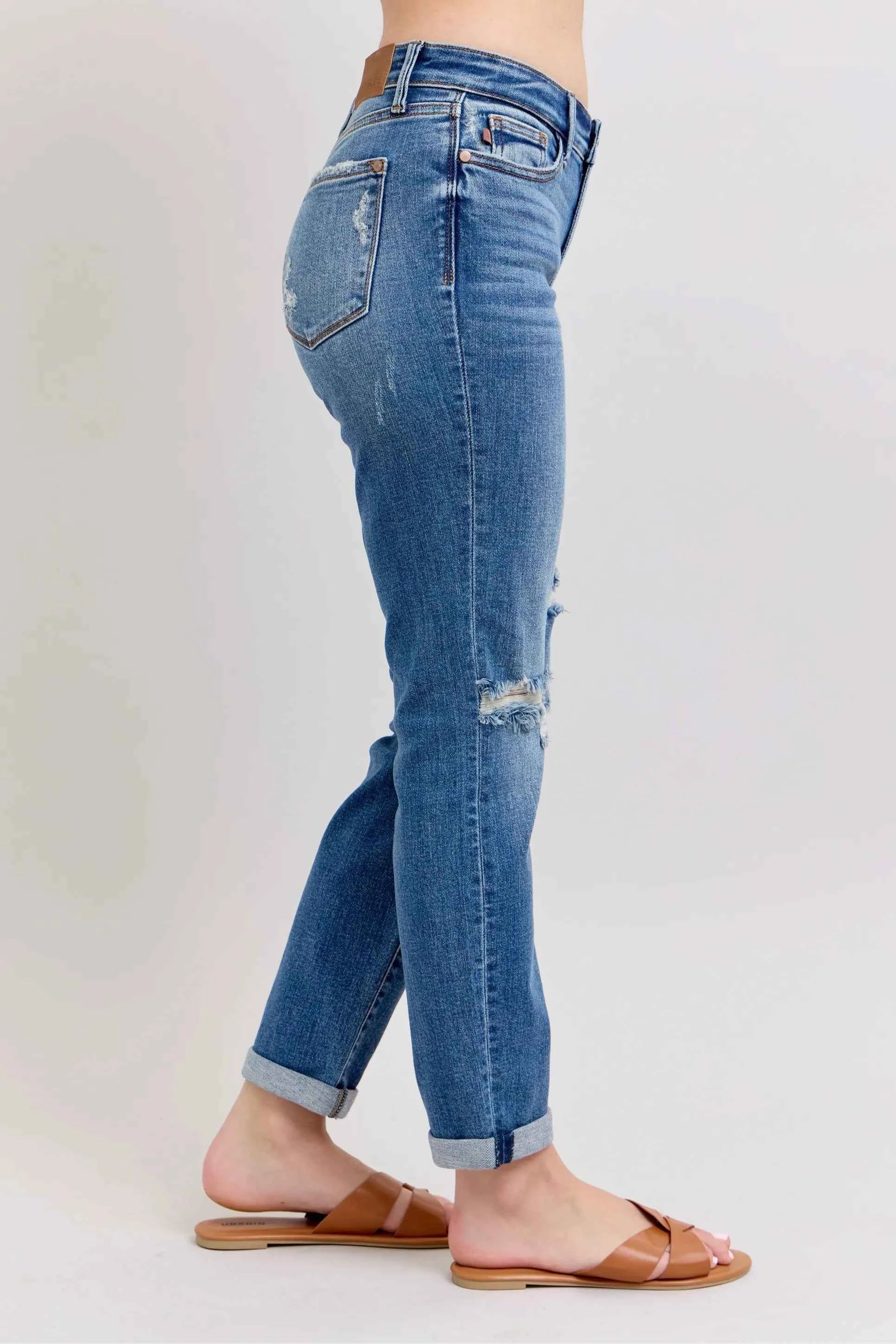 Judy Blue Full Size Mr Vintage Wash Boyfriend Fit W/ Destroy Jeans Plue Size e75810cf235a464492ac5ce265946cda-Max-Origin