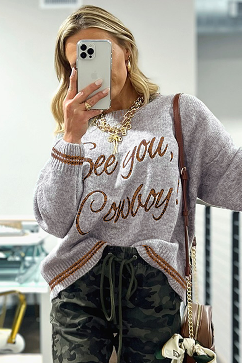Peach Blossom Letter Embroidered Graphic Sweater e7bc556090f024e6