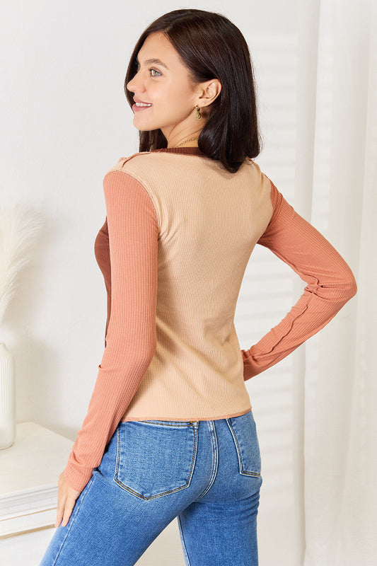 Double Take Color Block Exposed Seam Long Sleeve Top e7d32344bdb6428ebe1a9cd4d8484aba-Max