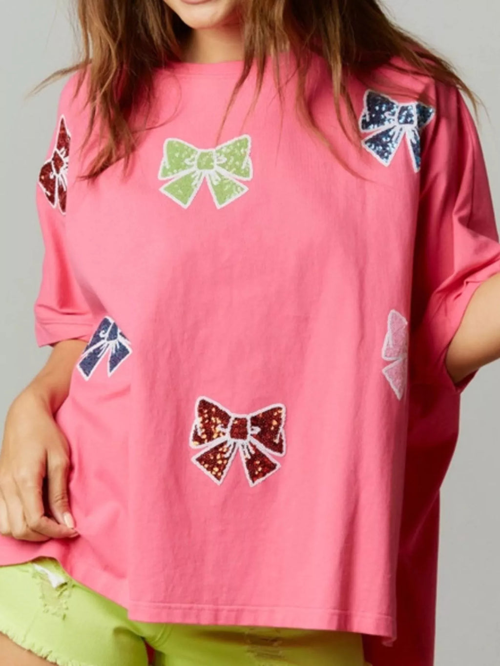 Sequin Bow Round Neck T-Shirt e7f91180-651f-4532-a67e-d93690a86bb3-Max-Origin