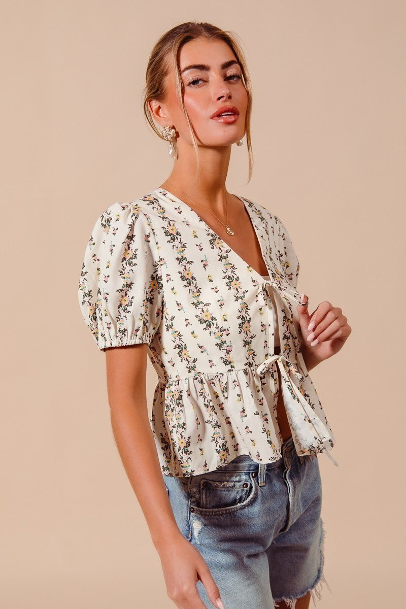 SO ME Floral Print Tie Front Shirred Hem Blouse e801bdad941e4974816f347763fb0f6b-Max