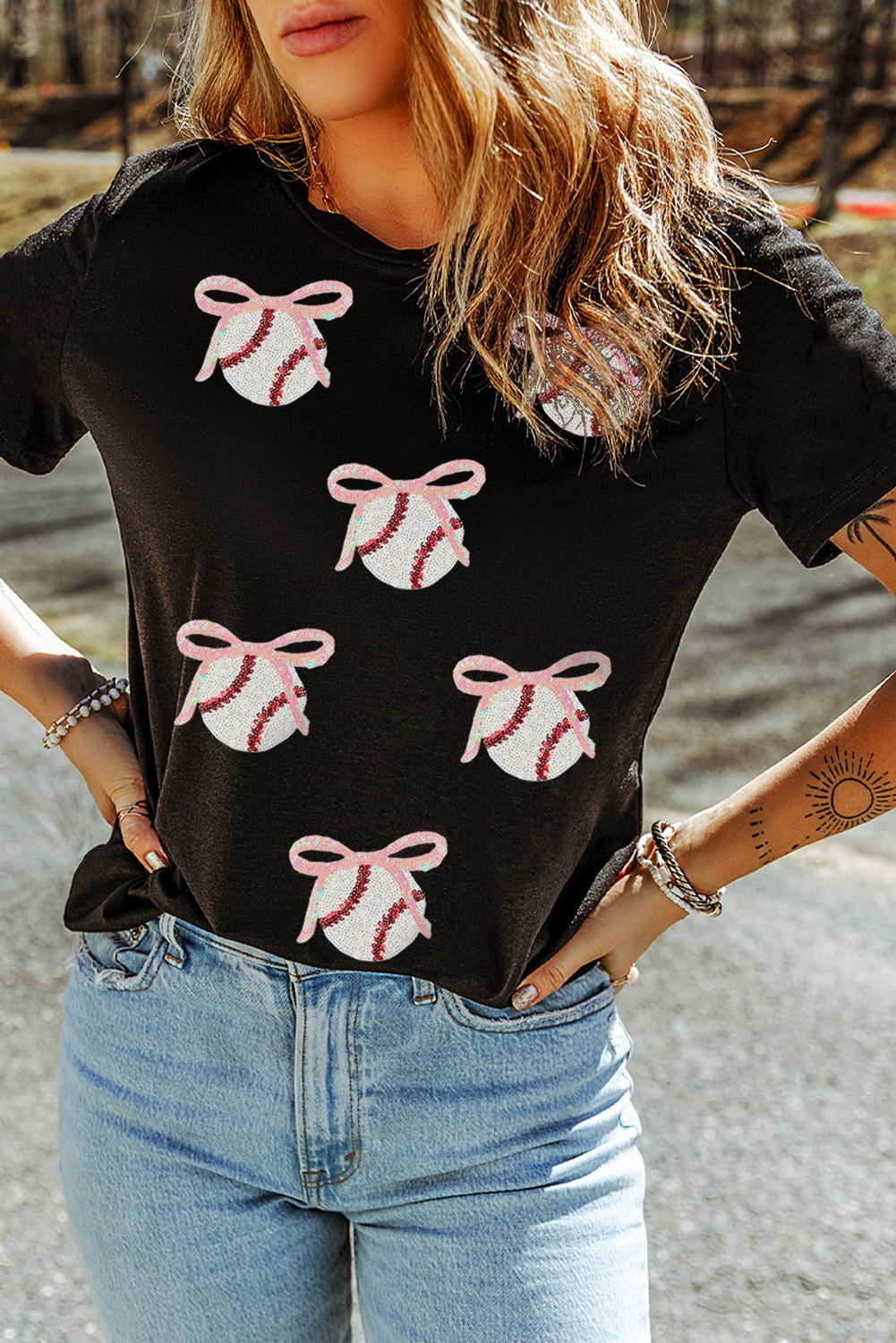 Black Shimmering Sequin Bow Ball Patterned Game Day Casual Tee e811b2c89640644d