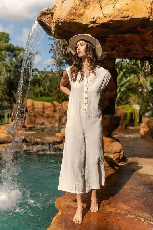 Button Detail Wide Leg Jumpsuit with Pockets e81dabcb-4c91-4d33-b8f0-d5b6b931febd-Max