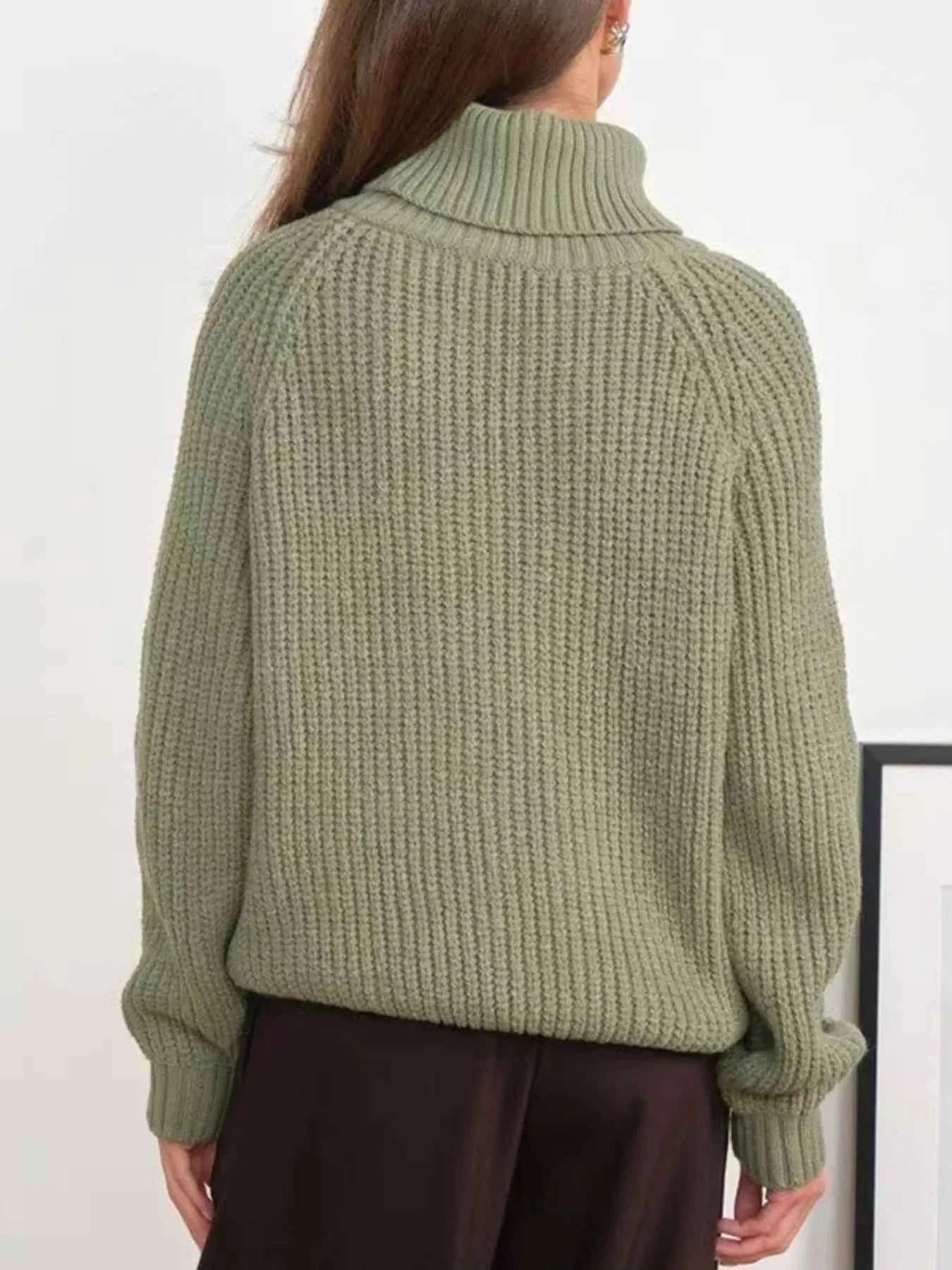 Turtleneck Long Sleeve Sweater e85da31e254241f0a9224f960333bea0-Max-Origin