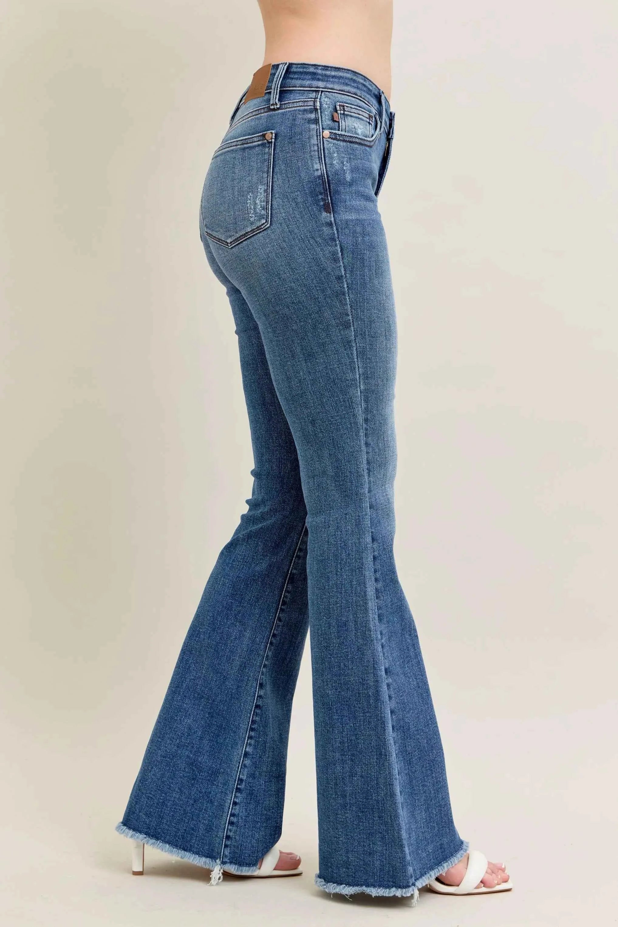 Judy Blue Full Size Mr Vintage Wash Flare Jeans W/ Destroy and Fray Hem Plus Size e8680befd06b4956a128d4e72aa26370-Max-Origin