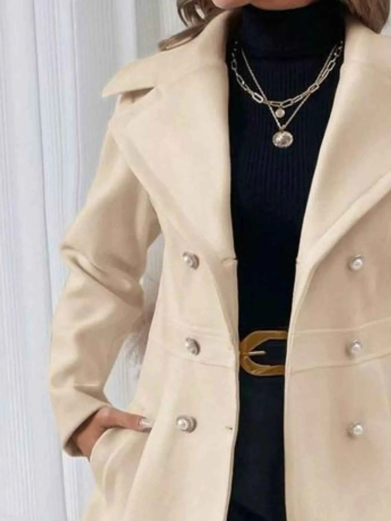 Double-Breasted Wool Blend Coat e88faa28-0fe1-4c39-9a41-0a8418fd9546-Max-Origin