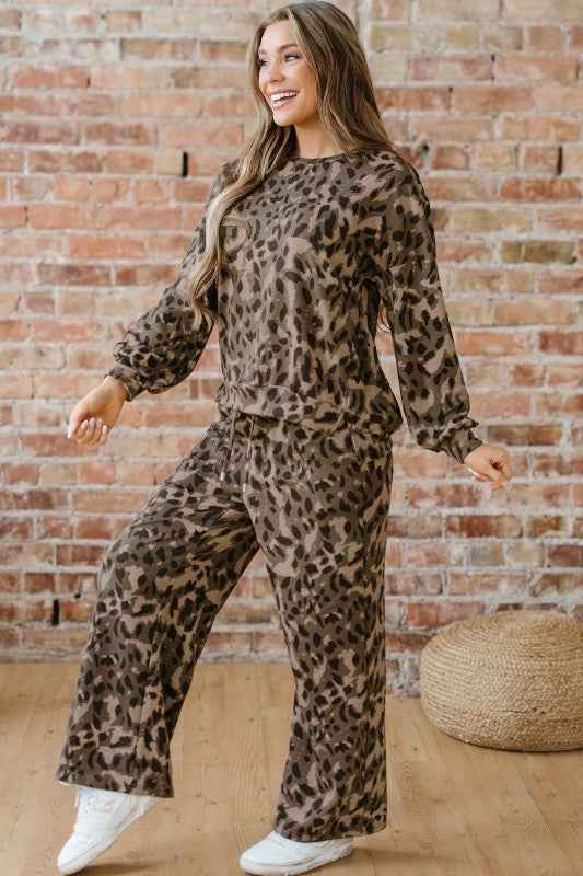 Leopard Patchwork Pullover and Drawstring Pant Set e8a4e6f7-3724-4ab5-9bd0-798c1044d6e6