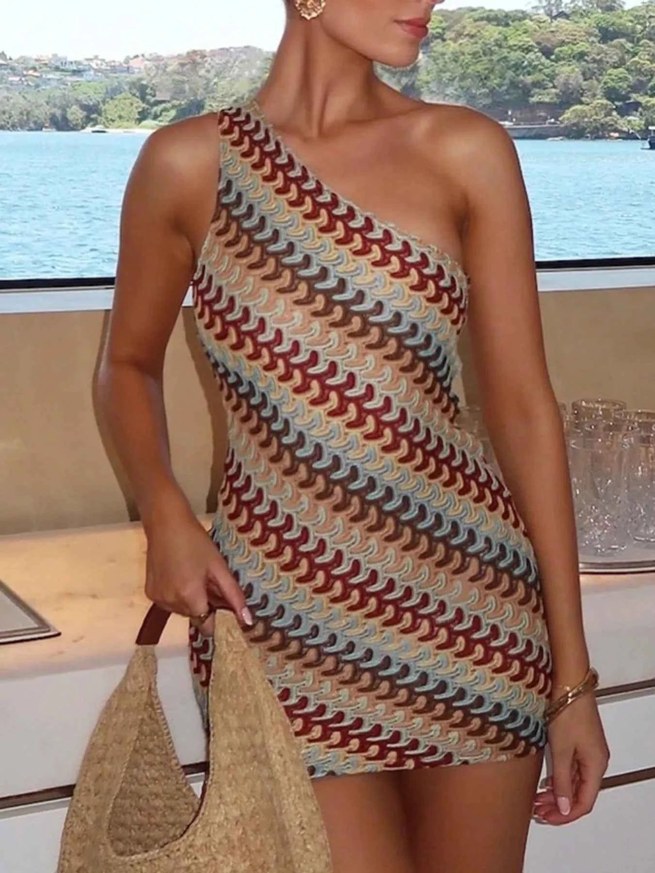 One Shoulder Geometric Print Mini Dress e8fa666d-2a74-40b0-9c0f-b9d54f8fe478-Max-Origin