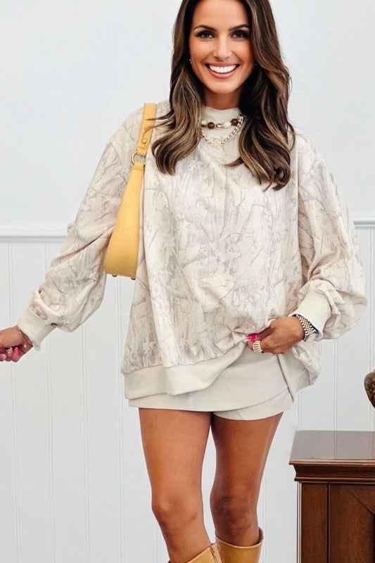 Camo Mock Neck Baggy Sweatshirt e8fca760-01c4-4149-8d4b-391ee0a9fbf2_6ce7a0b0-173d-4349-83a9-c57b8b1d959f