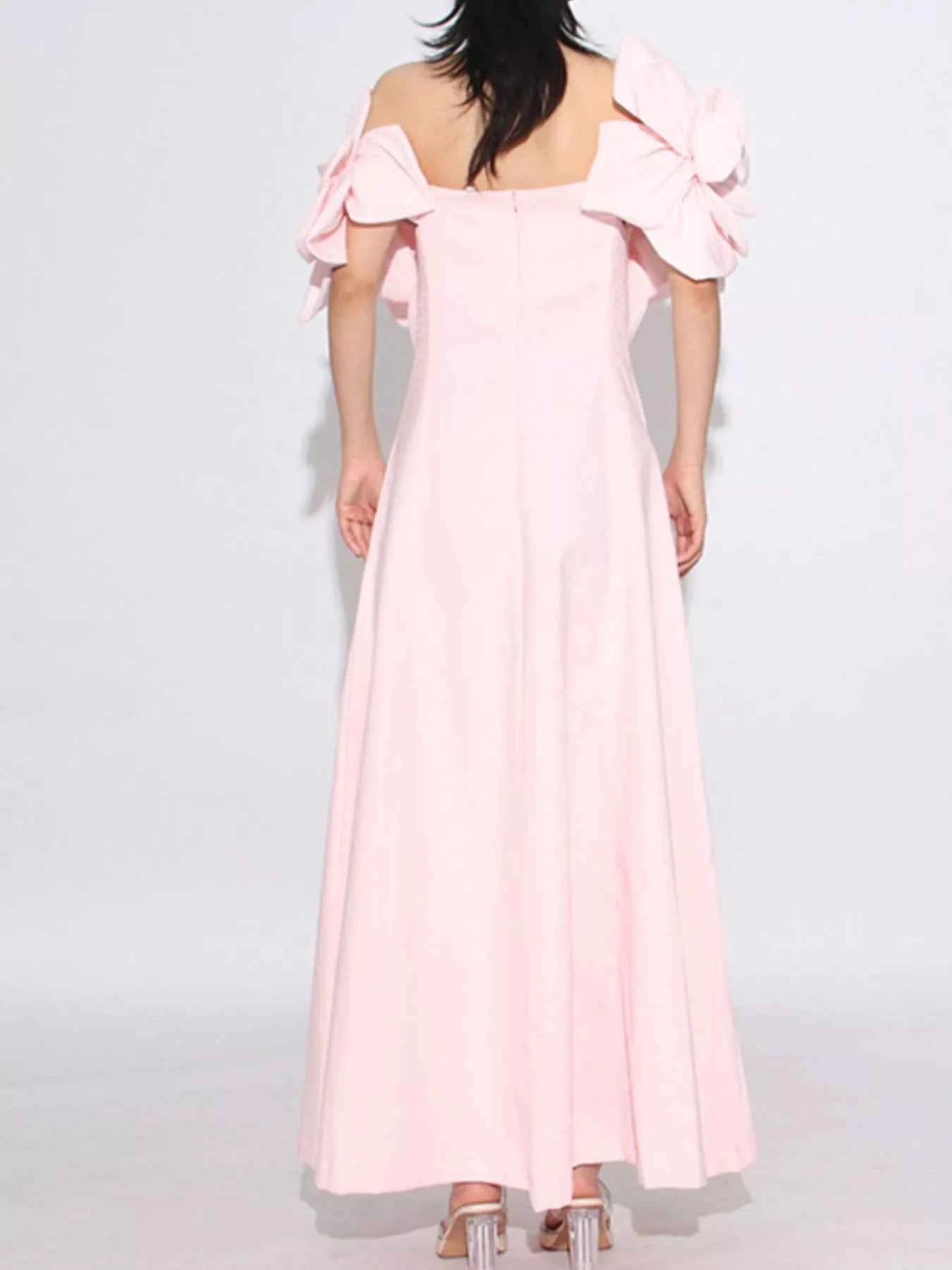 Flower Off-Shoulder Maxi Dress e92e97e4-9cf2-48ba-bf1d-5ef6db72e65b-Max-Origin