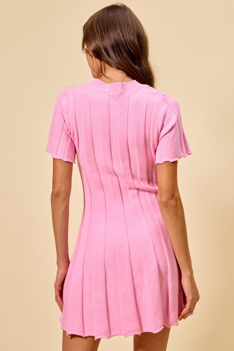 SO ME Wide Rib Short Sleeves Sweater Knit Mini Dress e938f9b0c5ad46d99ae8923991e24d7e-Max