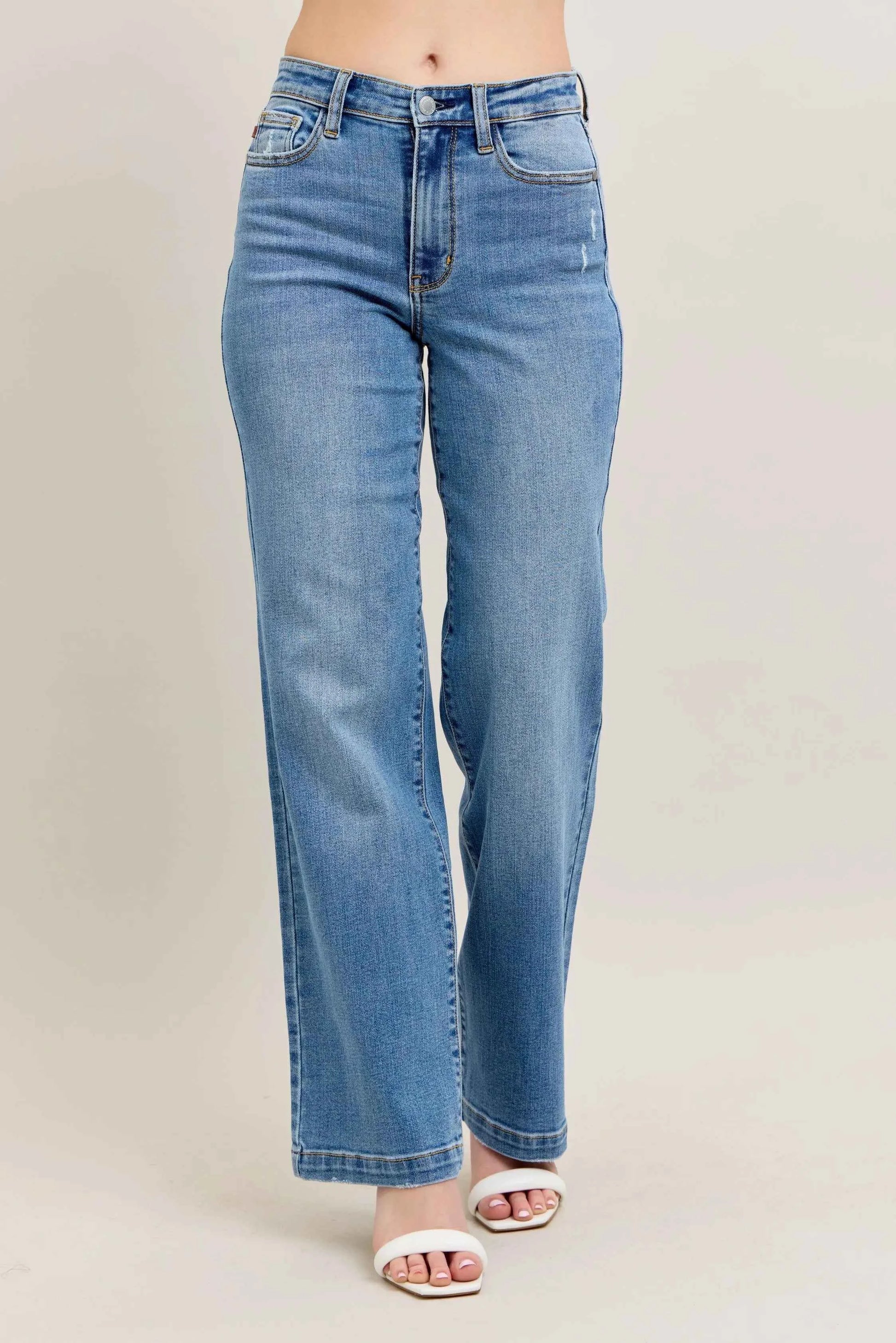 Judy Blue Full Size High Waist Straight Jeans Plus Size e98476cc3958456982ed51e4ea2a07de-Max-Origin
