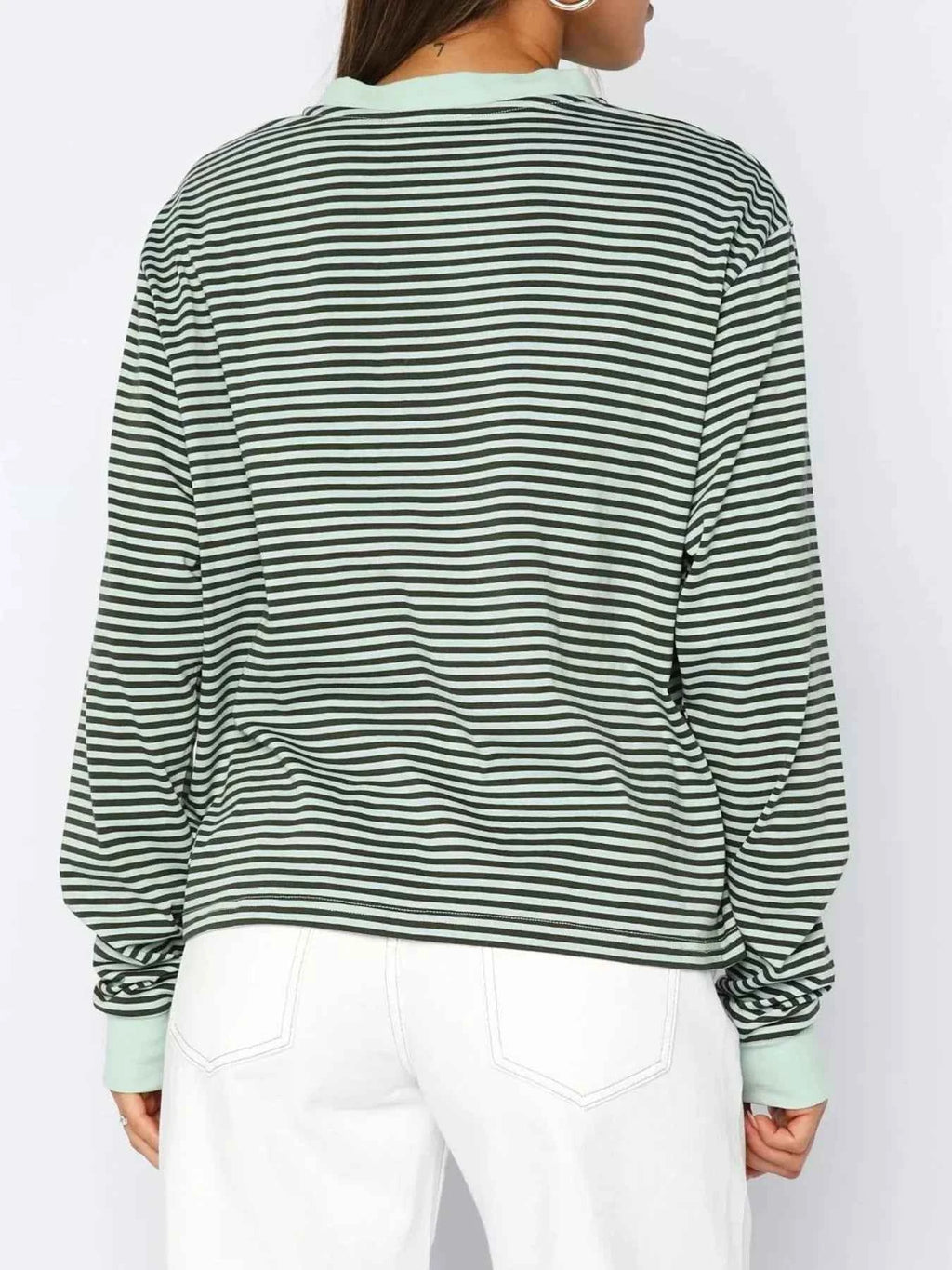 Striped Oversized Round Neck Sweatshirt e9bc20ec-e9bc-4cd2-b382-ce3d7f5cb9d7-Max-Origin