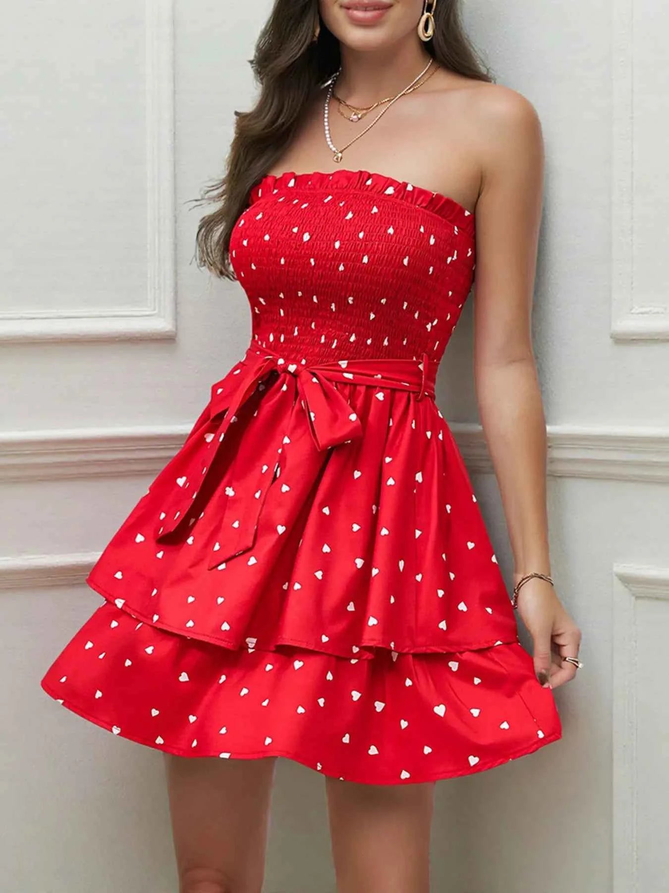 Smocked Heart Print Tube Dress e9e5aac169a34eef87edb72dc590f623-Max-Origin