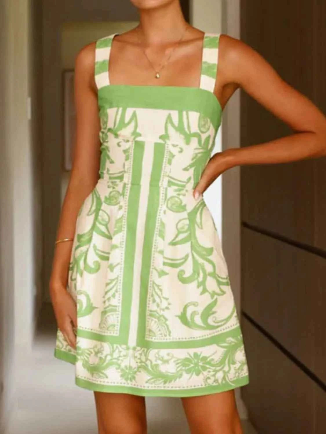 Printed Square Neck Midi Dress e9e74414-6e0d-449b-8e33-348ef77b2915-Max-Origin