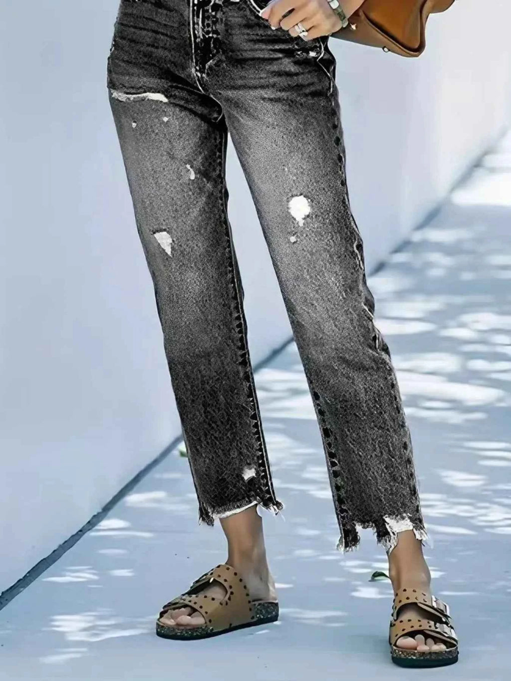Distressed Straight Leg Jeans ea2d3dcd6cec48d8b3c7c5d8a404dfdd-Max-Origin