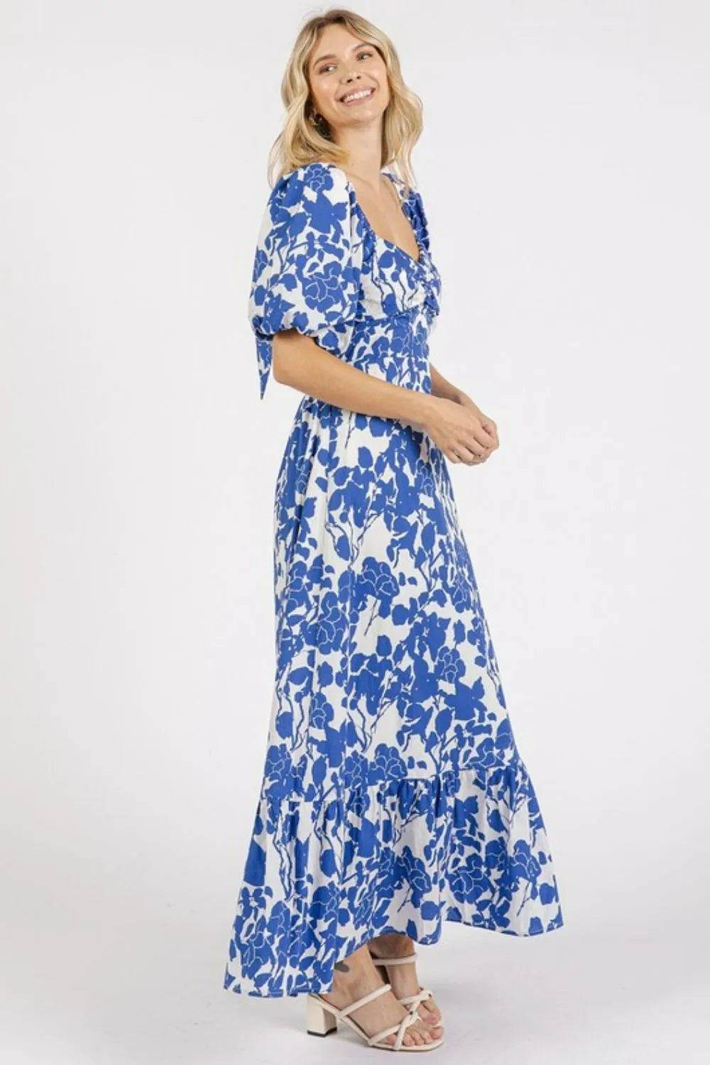 Mittoshop Cutout Back Floral Sweetheart Neck Puff Sleeve Dress ea30f43f-cf53-4fcc-a50b-30fbdd4d9271-Max