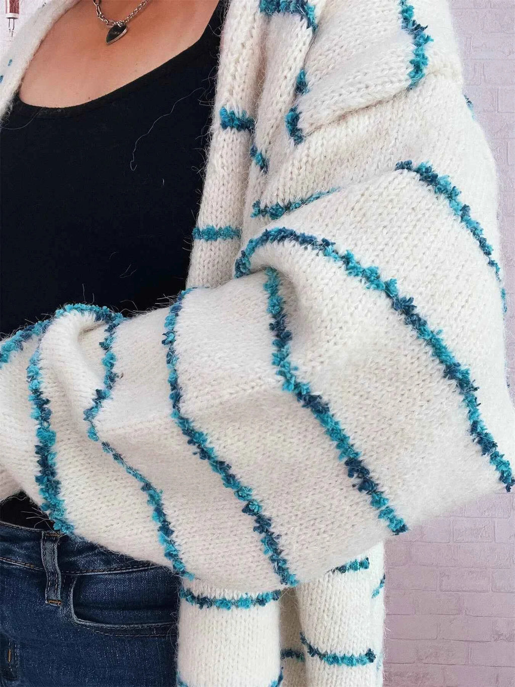 Striped Button-Up Cardigan with V-Neck Design ea65ca4539594c8cb51057f8251c4f41-Max-Origin