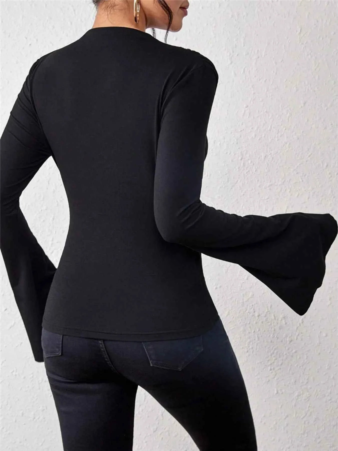 Bell Sleeve Ruched Fitted T-Shirt with Mock Neck eb49f9c3180d499aab9934b3c6ca8b39-Max-Origin