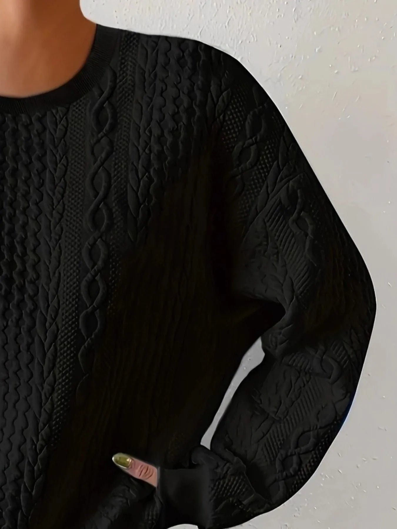 Round Neck Long Sleeve Sweatshirt ebe0c1a1-1013-472d-9e4e-0ccc8a8a7e10-Max-Origin