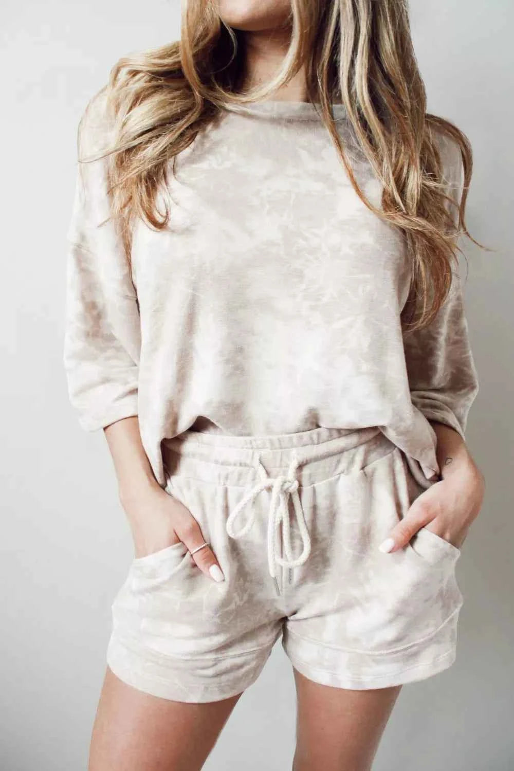 Relaxed Fit Tie-Dye Top and Shorts Set Beige ec0ebf25-ed85-47af-ae39-fdde9d3351d2-Max-Origin