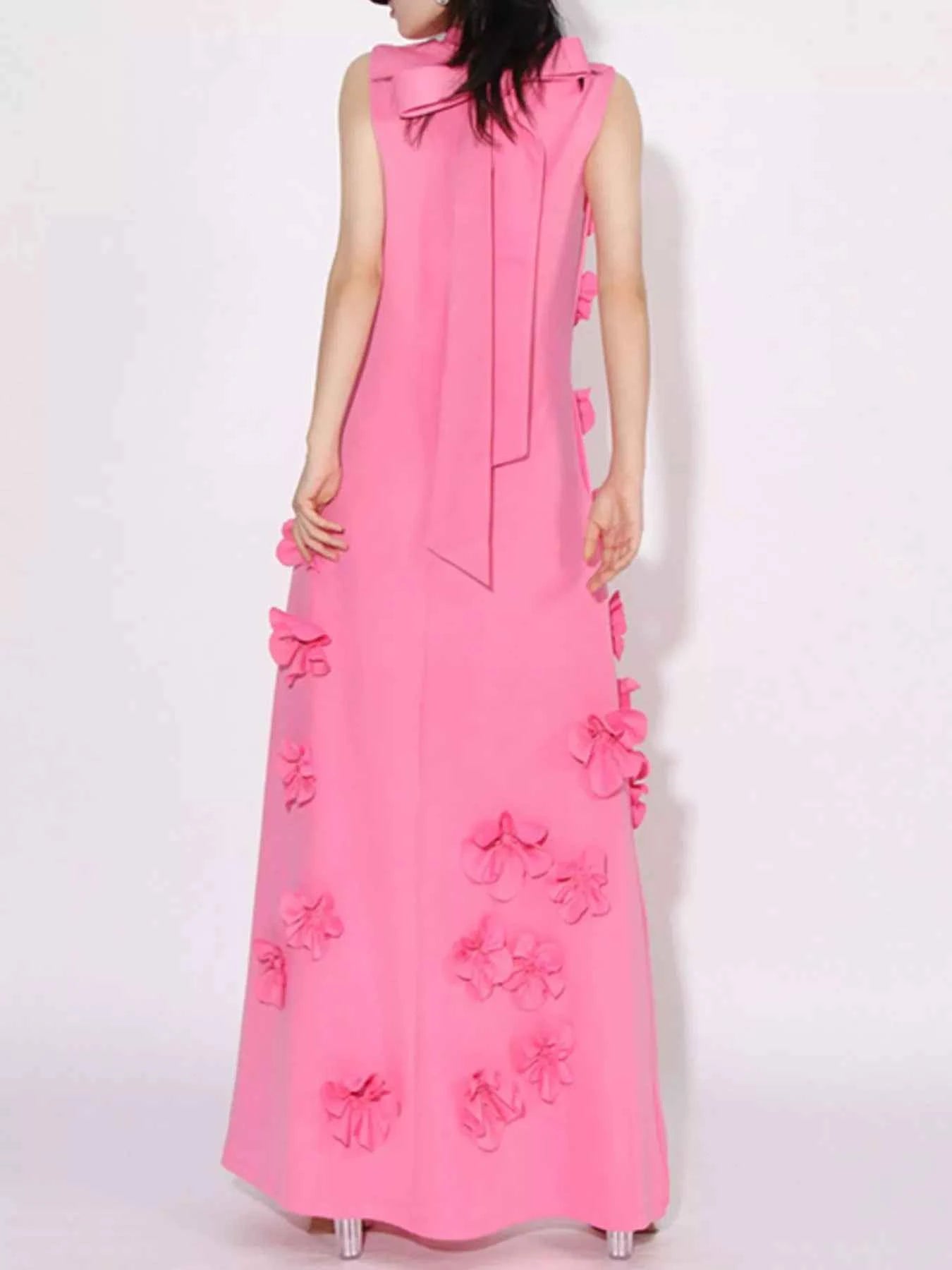 Floral Applique Mock Neck Sleeveless Maxi Dress ec37c90c-ae1d-4b74-a4d7-91f6bf4cdd6d-Max-Origin