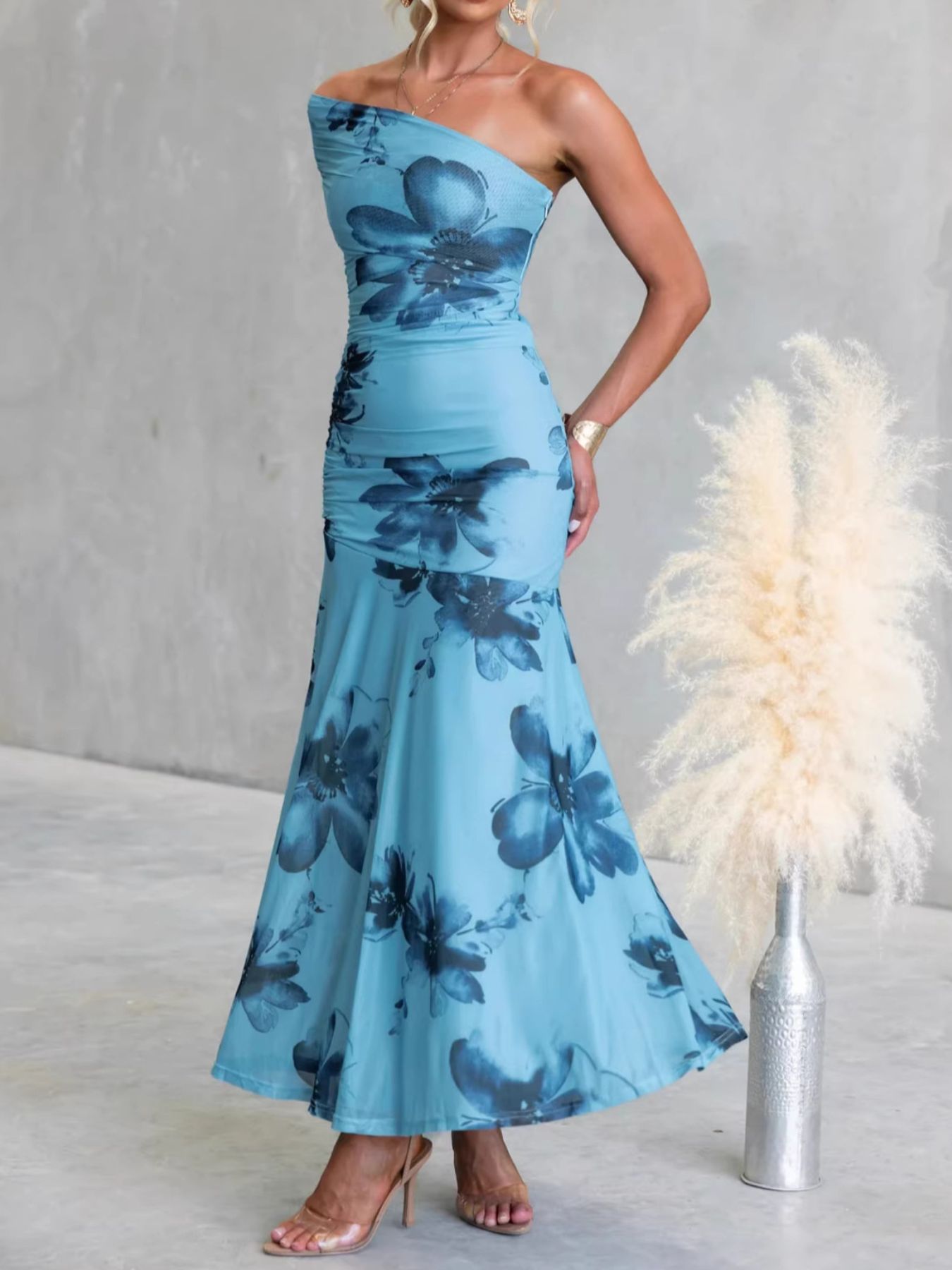 Floral Print One-Shoulder Ruched Maxi Dress ec921c77-3616-4bfd-9a34-7e46601b4e03-Max