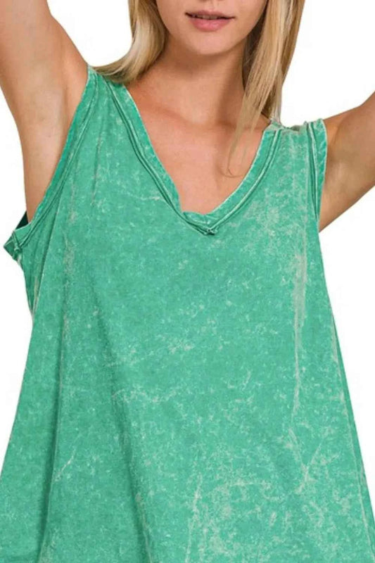 Crinkle Washed V-neck Sleeveless Top ecaea68a-e03f-4b40-ab0c-7b0ee776fef8-Max-Origin